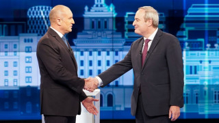 Румен Радев печели балотажа Това показват окончателните данни на социологическите агенции