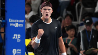 Холгер Руне се класира за полуфиналите на турнира на твърда