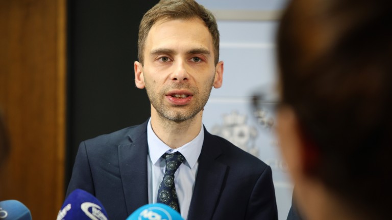  Зографски: Напускането на Григорова на "БСП за България" е политическо земетресение