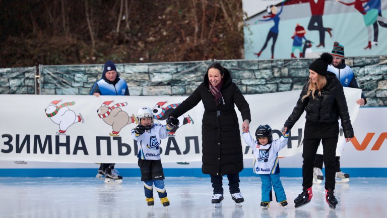 Столичани ще се радват на ледена пързалка въпреки пандемията