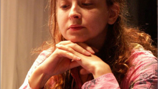 Антоанета Стефанова с реми в четвъртия кръг