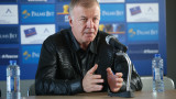 Станимир Стоилов става и спортен директор, Наско Сираков не вярва да откаже 