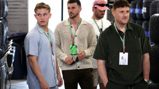 Мейсън Маунт пристигна в Карингтън тази сутрин за да премине