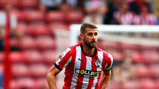 Защитникът на Саутхемптън Джак Стивънс получи сериозна глоба от Футболната асоциация