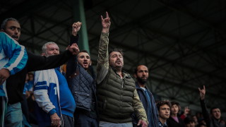 Помежду си се наричат идеалистите и се разпознават по най обикновен