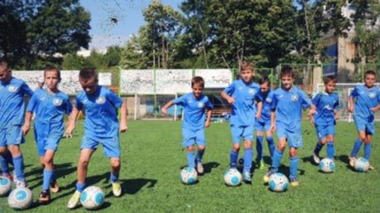 Левски обявява прием за деца родени през 2012, 2013, 2014