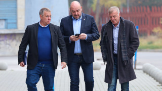 В 11 00 часа започва важното за бъдещето на Левски Общо