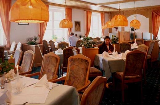 Започват наддаване за ресторант "Велека" в Слънчев бряг от 1505 лв. за месец