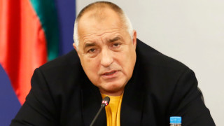 Самолет на НАТО каца довечера у нас с дарение от