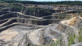 Австралийска компания иска да добива злато на 4 места в България