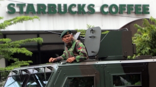 Заради терора: Starbucks временно затваря всичките си заведения в Индонезия
