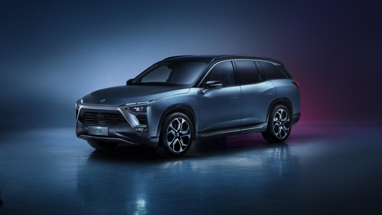 Сравнение: Как се представя най-големият конкурент на Tesla в Китай спрямо Model X?