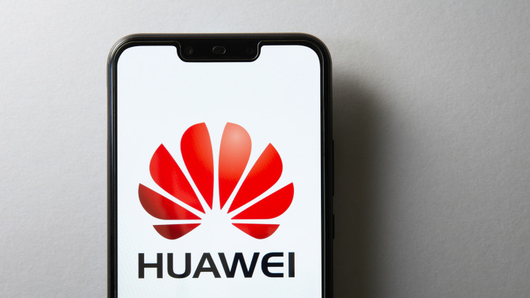 Телефоните на Huawei идват с нов OS от догодина