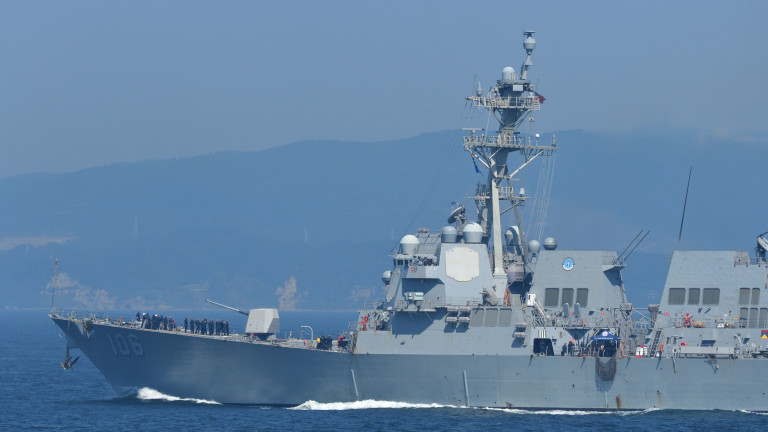 Иран прогони американски разрушител от наблюдавани води