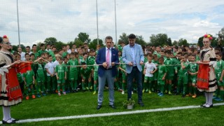 Президентът на БФС Боби Михайлов и и кметът на Община Пазарджик