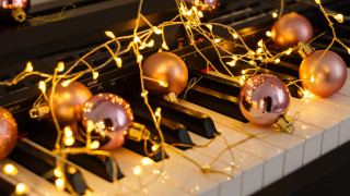 Посрещаме Коледа само след седмица което означава че празничното ни