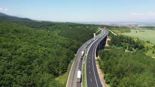 За пореден уикенд се ограничава движението на тежкотоварни автомобили над