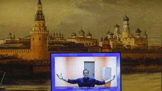 Противникът на Кремъл Алексей Навални е прехвърлен в наказателна колония
