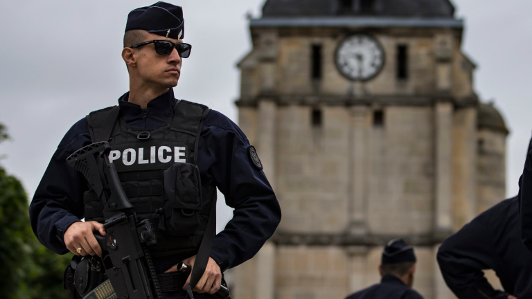 Двама задържани след атаката във френска църква 