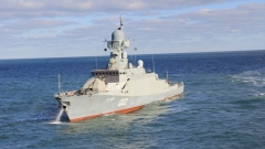 Русия оттренира отблъскване на чужди кораби в Баренцово море