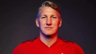 Бившият германски национал Бастиан Швайнщайгер официално обяви че слага край