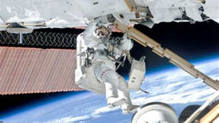 Проблеми в компютрите на космическата станция