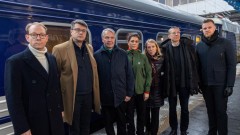 Високопоставена делегация пристигна в Киев