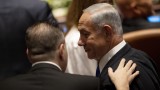  Бенямин Нетаняху влезе в коалиция с крайнодесен хомофобски водач 