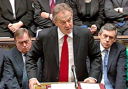Премиерът Блеър - за последен път в парламента