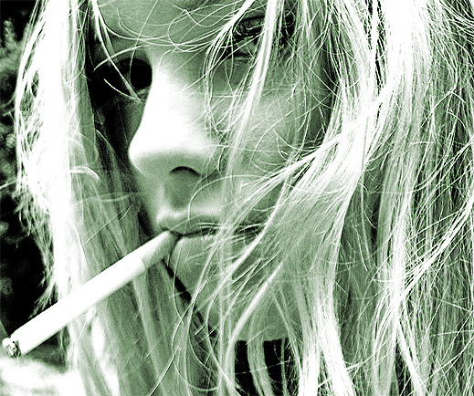 Младежите пушачи пълнеят повече