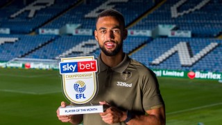 Мениджърът на Нюкасъл Рафаел Бенитес си постави само една цел