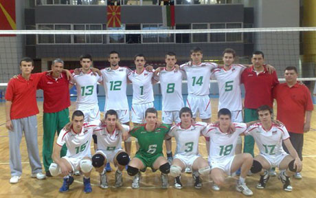 Младежите паднаха драматично от Испания