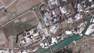 Северна Корея спря ядрения реактор в главния си атомен комплекс