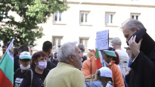 Пети ден на протести срещу властта в София
