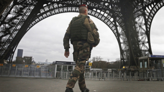 Франция изправена пред „безпрецедентна” заплаха от тероризъм