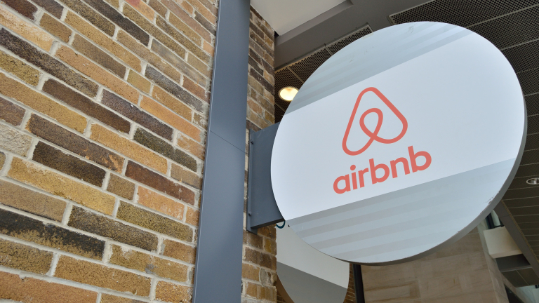 Airbnb набра $1 милиард от последния си кръг на финансиране
