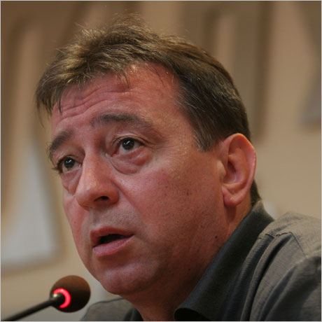 Лукойл Академик взе Зафиров и Джорич