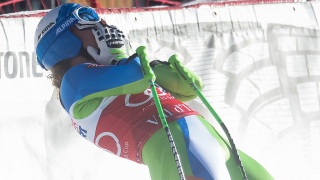 Словенката Илка Щухец спечели спускането от Световната купа в алпийските