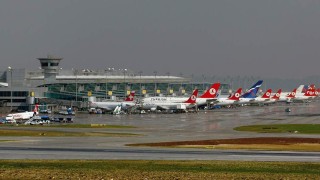 Турската самолетна индустрия се развива много по бързо от световните си