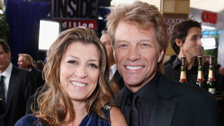 Световна слава хит след хит турнета и тълпи от фенки