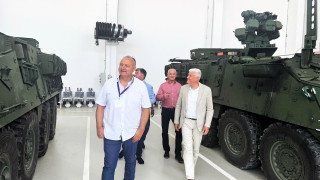 Министърът на отбраната Димитър Стоянов провери във Велико Търново напредъка