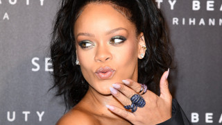 Два месеца след като публично заяви че е преживял несподелената