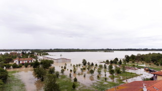Щети за милиарди евро са нанесли наводненията които в Северна