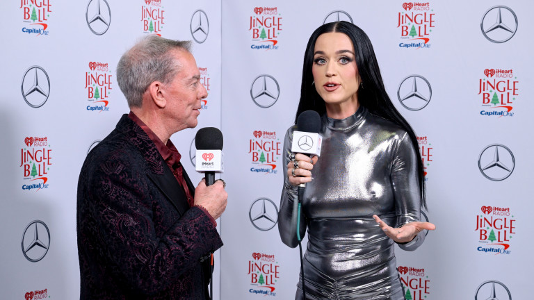 Вече е официално - австралийските власти разследват Кейти Пери за сексуално посегателство