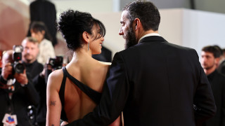 Дуа Липа вече не крие гаджето си