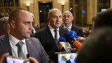 Радев: България трябва да преодолее негативите от прибързаното влизане в еврозоната