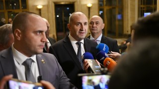 България трябва да преодолее негативите и последствията от прибързаното и