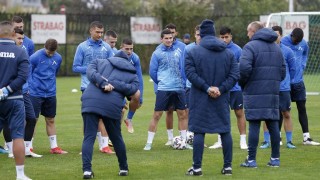 Треньорът на Левски Станимир Стоилов изготвя списък с футболисти