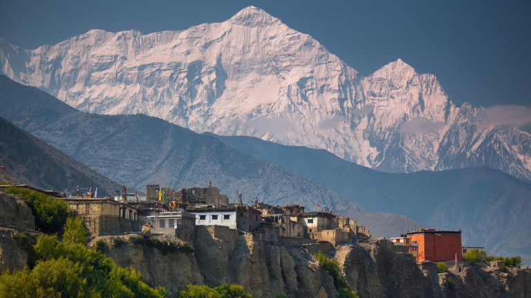 Правителството на Непал забрани самостоятелните преходи в цялата страна, съобщава