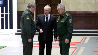 Лидерът на Кремъл Владимир Путин продължава да използва заплахите за